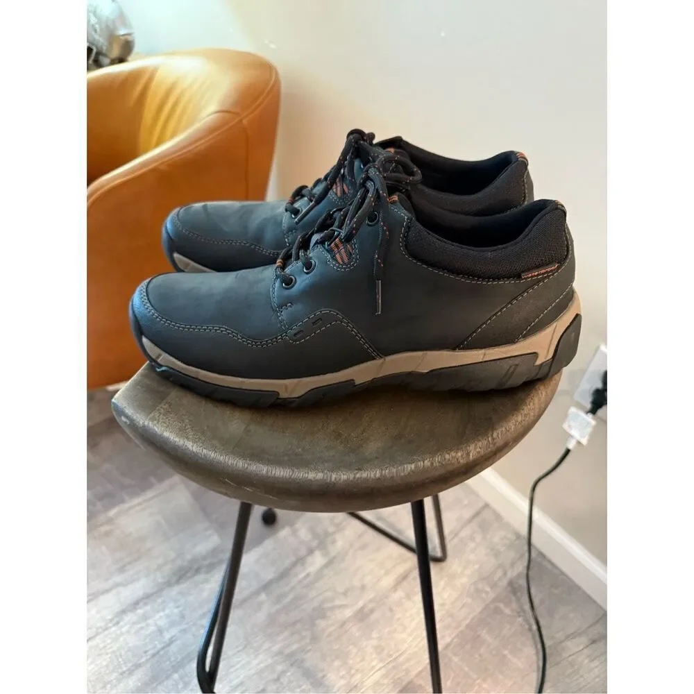 Clarks Men’s Walback Edge Black Leather Sneaker sz 11 NWOB